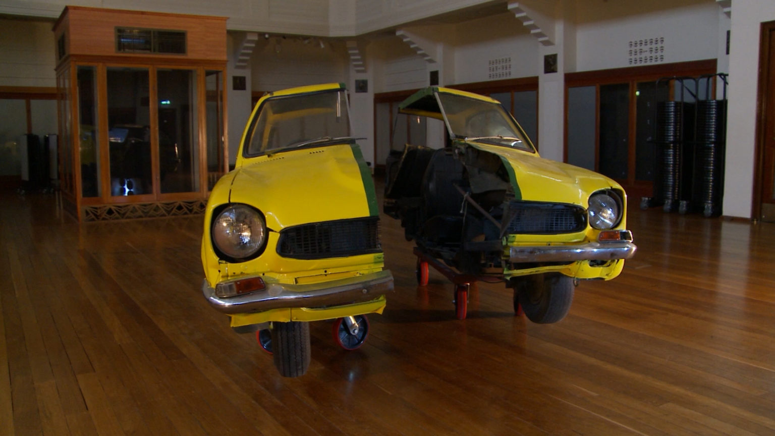 Bluray Review MALCOLM (1986) cinematic randomness